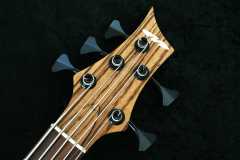 21Gallery_Mulderbass_Fatman-zebrano_head